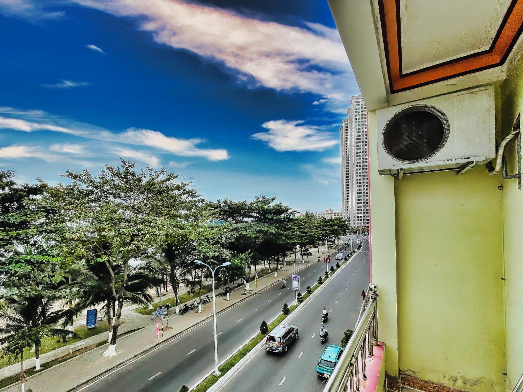 Quang Vinh 2 Hotel Nha Trang Zewnętrze zdjęcie