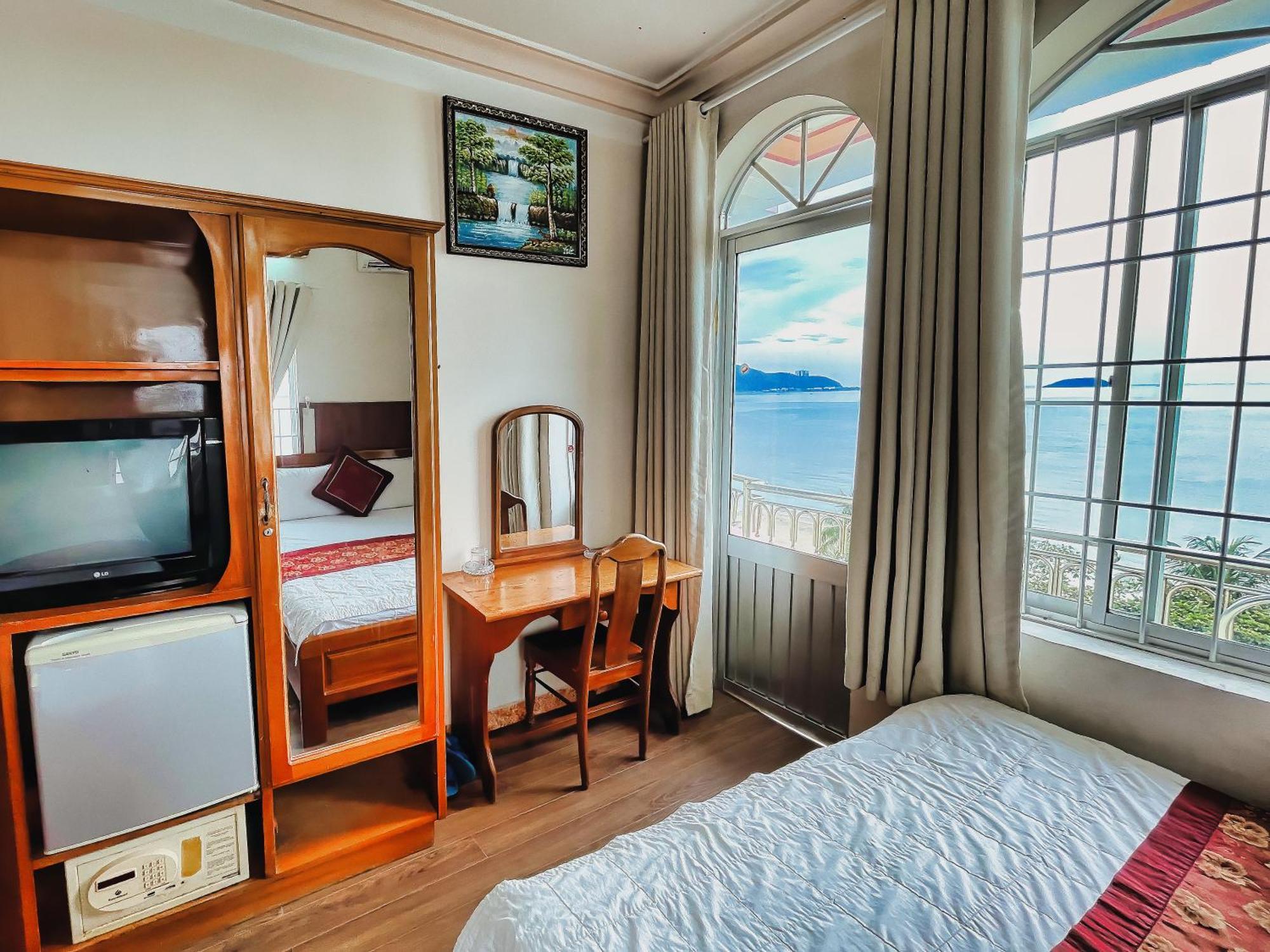 Quang Vinh 2 Hotel Nha Trang Zewnętrze zdjęcie