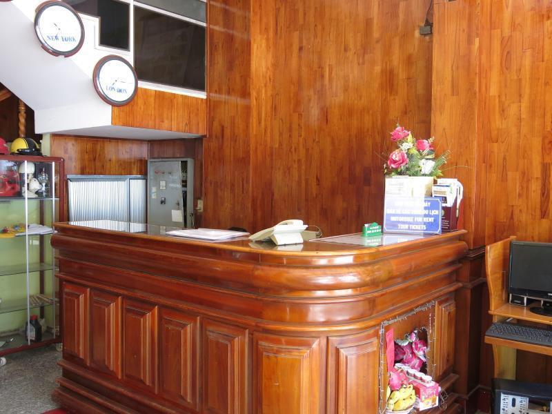 Quang Vinh 2 Hotel Nha Trang Zewnętrze zdjęcie